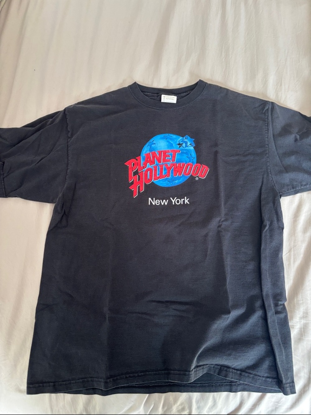 Planet Hollywood Graphic Tee - Black